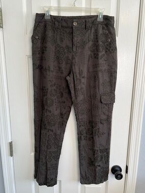Sundance green embroidered cargo pants size 10